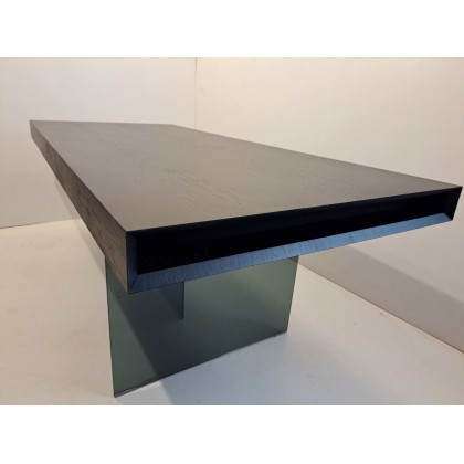 Стіл Levitation 2